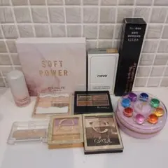 化粧品まとめ売り　アイシャドウ・その他