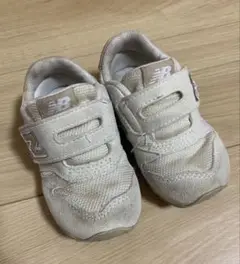 ニューバランス　ベビー　キッズ　子供靴　スニーカー　ファーストシューズ　13.5