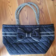 Item thumbnail for item da9a117f-8f6e-40e7-aec1-869b85219c54