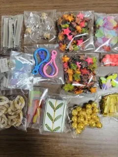 ハンドメイド素材セット ビーズ・パーツ　143g