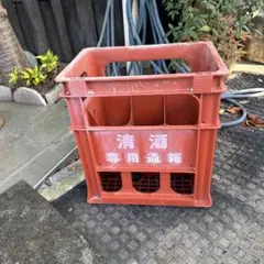 清酒用コンテナ　赤　昭和レトロ