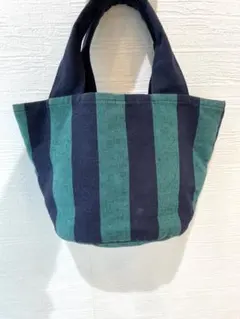 Item thumbnail for item 83b0003a-9e5c-41cb-82a7-70c3cb188ffe