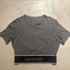 Calvin Klein トップスのサムネイル