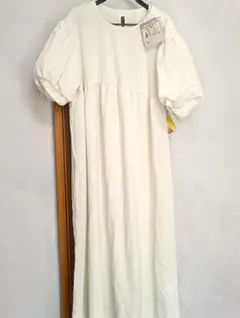新品タグ付き　しまむら　ロングワンピース　半袖