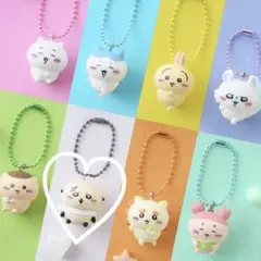ちいかわ　マスコット付きビスケット　キーホルダー　らっこ