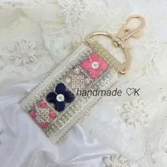 Item thumbnail for item 630fed3a-1998-4ad8-9789-2952e8af05e9