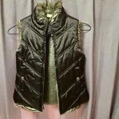 ギャップgapダークブラウン キッズ ダウンベストサイズ140