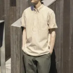 UNIQLO　エクストラファインコットンブロードストライププルオーバーシャツ