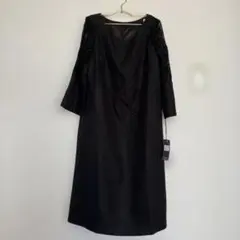 【新品・POURVOUS】 ブラックレースAラインドレス　結婚式ドレス