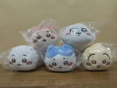 ちいかわ　ねそべりぬいぐるみガチャ　全5種コンプリートセット