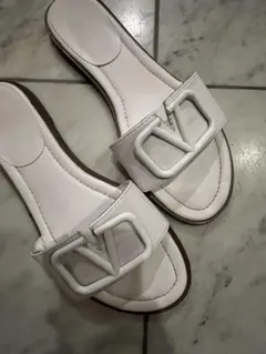 Item thumbnail for item 09a6895a-1cd4-4bb1-8576-32187f8f07c5