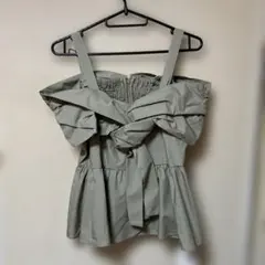 Lily Brown リリーブラウン リボンオフショルトップス 新品タグ付きのサムネイル