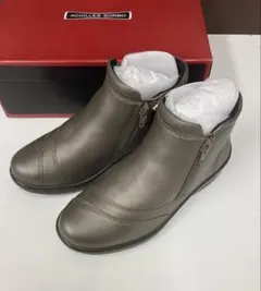 Item thumbnail for item 10cc3bcd-fac0-412e-b164-21ad9aa9b372