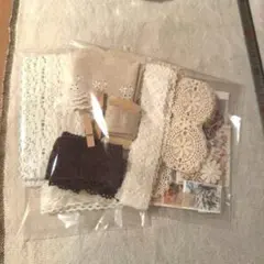 【おまとめ割可】レースリボン　紙　古切手　カボション　コラージュお楽しみ袋②