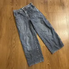 UNIQLO デニム ワイドフィットカーブジーンズ　25 63.5cm