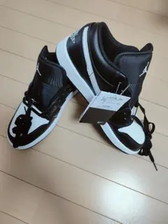 Nike Air Jordan 1 LOW ブラック/ホワイト