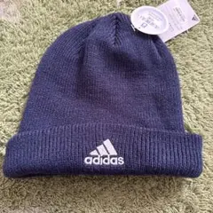 t*a様 新品タグ付き　アディダス　ニット帽