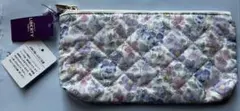 LIBERTY FABRIC キルティング フラットポーチ 花柄のサムネイル