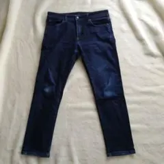ユニクロ ウルトラストレッチ スキニーフィット テーパード ジーンズ 紺 W33