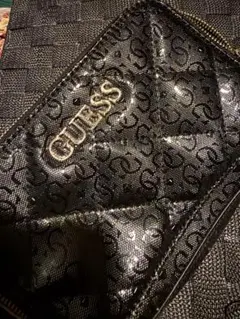 GUESS ショルダーバッグ ブラックのサムネイル