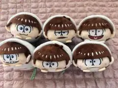 おそ松さん　もちころりん　もちころ
