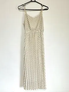 Majestic Legon 小花柄 プリーツ キャミワンピース レディース 服のサムネイル