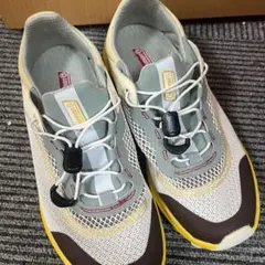 Coleman メッシュスニーカー