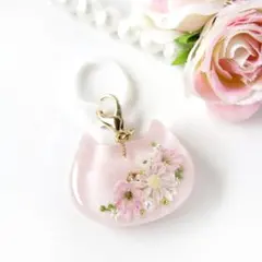 ハンドメイド レジン ドライフラワー めじるしチャーム 猫 大人