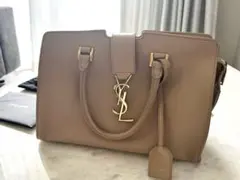 2025年最新】サンローランベイビーカバスの人気アイテム - メルカリ