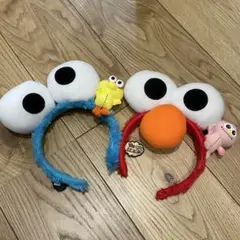 エルモとクッキーモンスター カチューシャセット