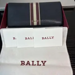 土日限定値下げ‼️BALLY 長財布 ネイビー ストライプのサムネイル