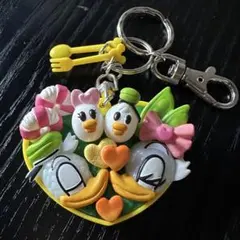 ディズニーランド キーホルダー ドナルド デイジー　お弁当