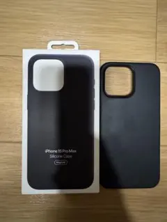iPhone 15 Pro Max 純正 正規品 シリコンケース ブラック