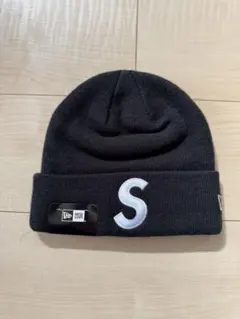 2026年最新】Supreme New Era S Logo Beanieの人気アイテム - メルカリ