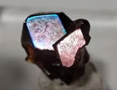 国産鉱物 ☆レインボーガーネット☆ 灰鉄石榴石