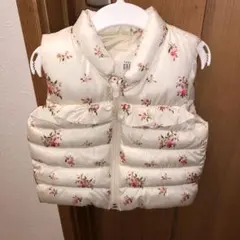 ベビーギャップ　ダウンベスト　花柄