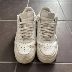Nike Air Force 1 ホワイトスニーカー