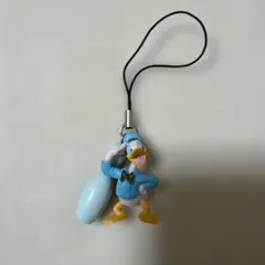 【まとめ買い推奨】ドナルドダック ストラップ付きフィギュア　ROUND1