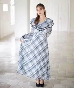 【新品タグ付き】ウエストリボン付きビックカラーチェックプリーツワンピース　トッコ