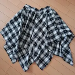 チェック　ミニスカート ブラック/ホワイト　WEGO アシンメトリー