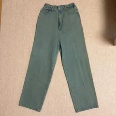 Item thumbnail for item 68669171-842e-47a8-b91d-78c920078c57