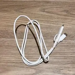 USB-C to Lightning 充電ケーブル 1.2メートル