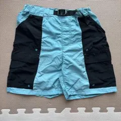 水色と黒のハーフパンツ ウエストベルト付き