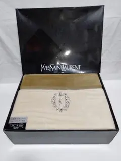 2025年最新】アクリル毛布 イブサンローランの人気アイテム - メルカリ