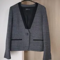 美品　INDIVI ノーカラージャケット サイズ40　セレモニー　卒業式　入学式