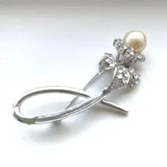 結婚式　卒業　入学　エレガントパールブローチ