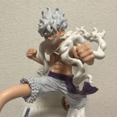 ワンピース ルフィフィギュア