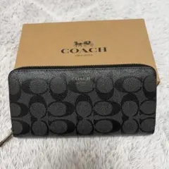COACH シグネチャー ラウンドファスナー長財布 ブラックのサムネイル