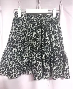 ヒョウ柄フリルミニスカート