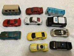 【廃盤品】トミカ　まとめ売り　ミニカー　数百台 トミカ10台5500円！ 廃盤トミカまとめ売り - メルカリ